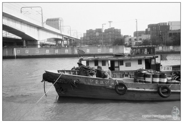 091007LS10011