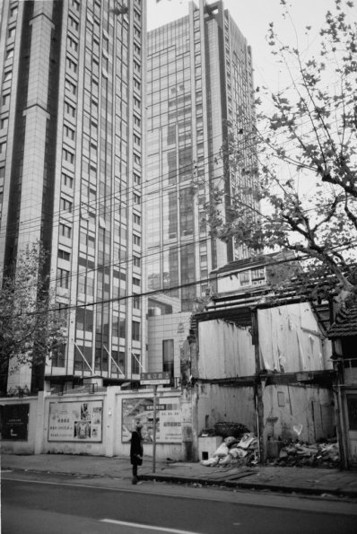 200418TM10001